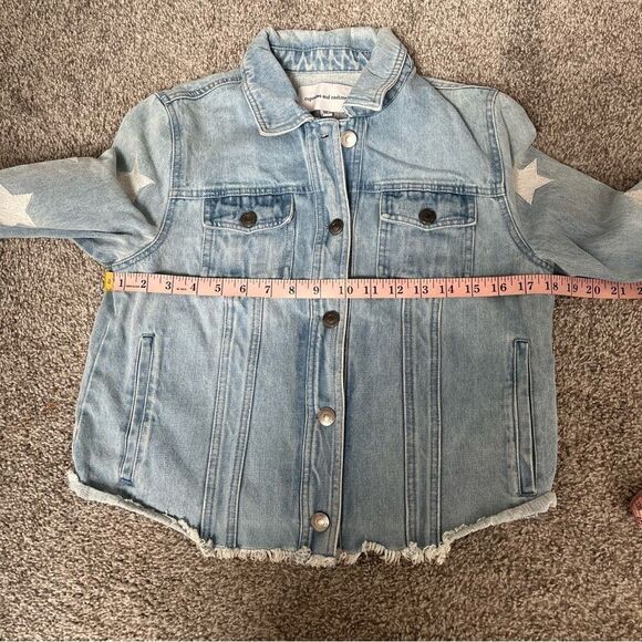 Cupcakes and Cashmere Affleck Embroidered Star Denim Jacket - Picture 11 of 11